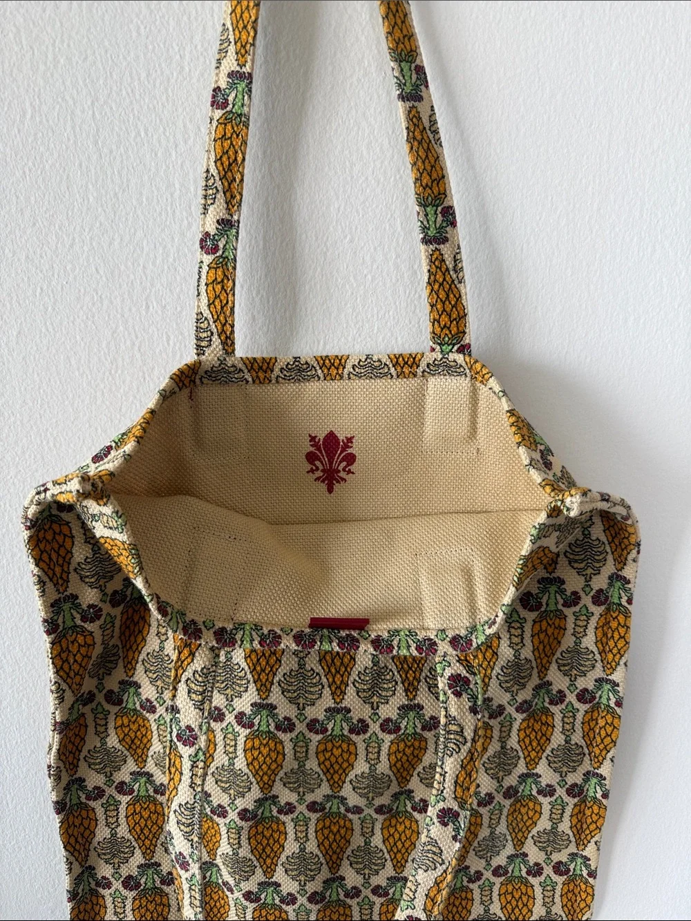 Gucci Canvas Patterned Tote Bag in Mustard and Red